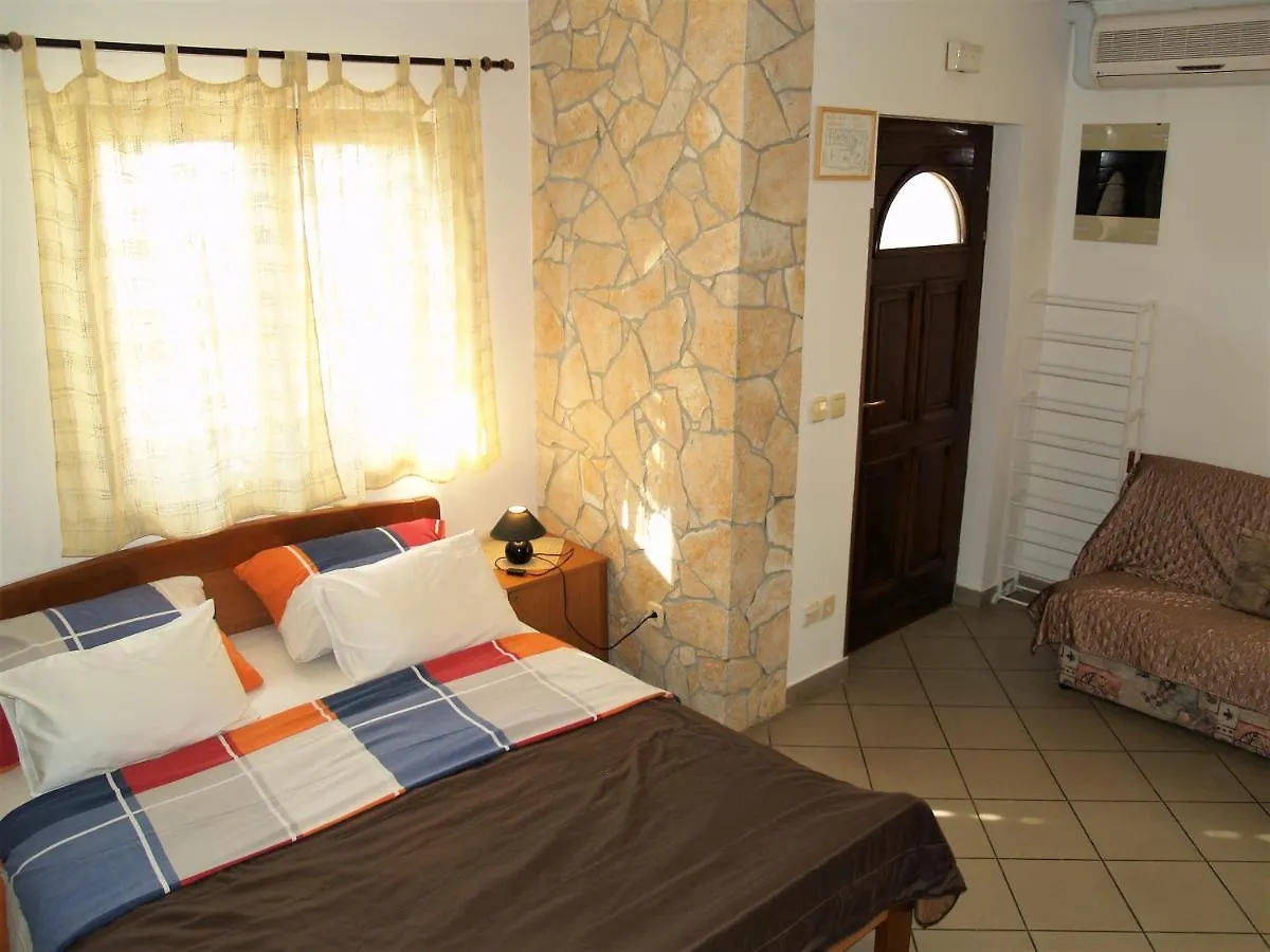 Aniica Apartments Rovinj 0*,